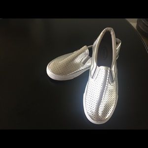 Silver Soda Deck Shoes 8.5